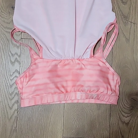 Ocean+Coast swim top - Picture 4 of 12